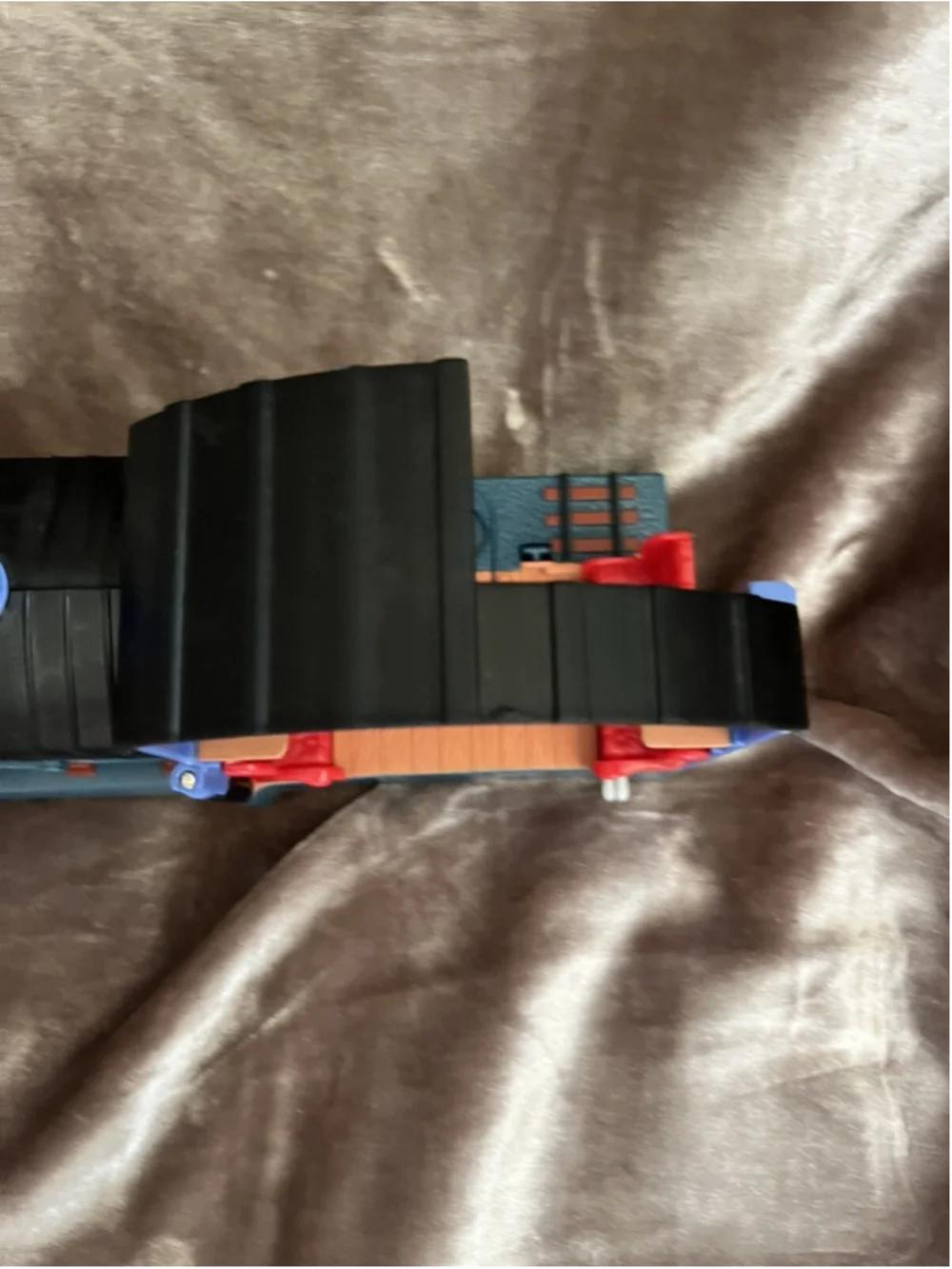 Harry Potter Polly Pocket Hogwarts Express Train Platform 9 3/4 Playset 2001